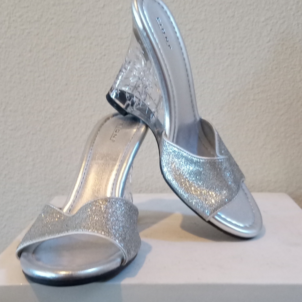 Silver glitter wedge heel lighted sandal